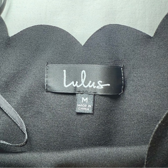 Lulu's Cumulonimbus Clouds Skater Dress Size M Scalloped Black Hidden Back Zip - Picture 4 of 10